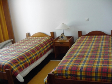 Quarto Duplo