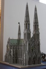 Catedral de S. Macário criada em LEGO - Comunidade 0937